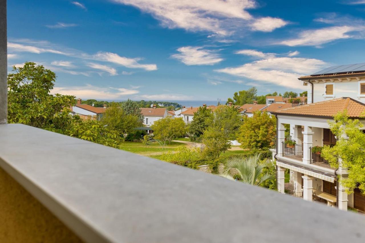 Apartments Ruzica Porec Exterior photo